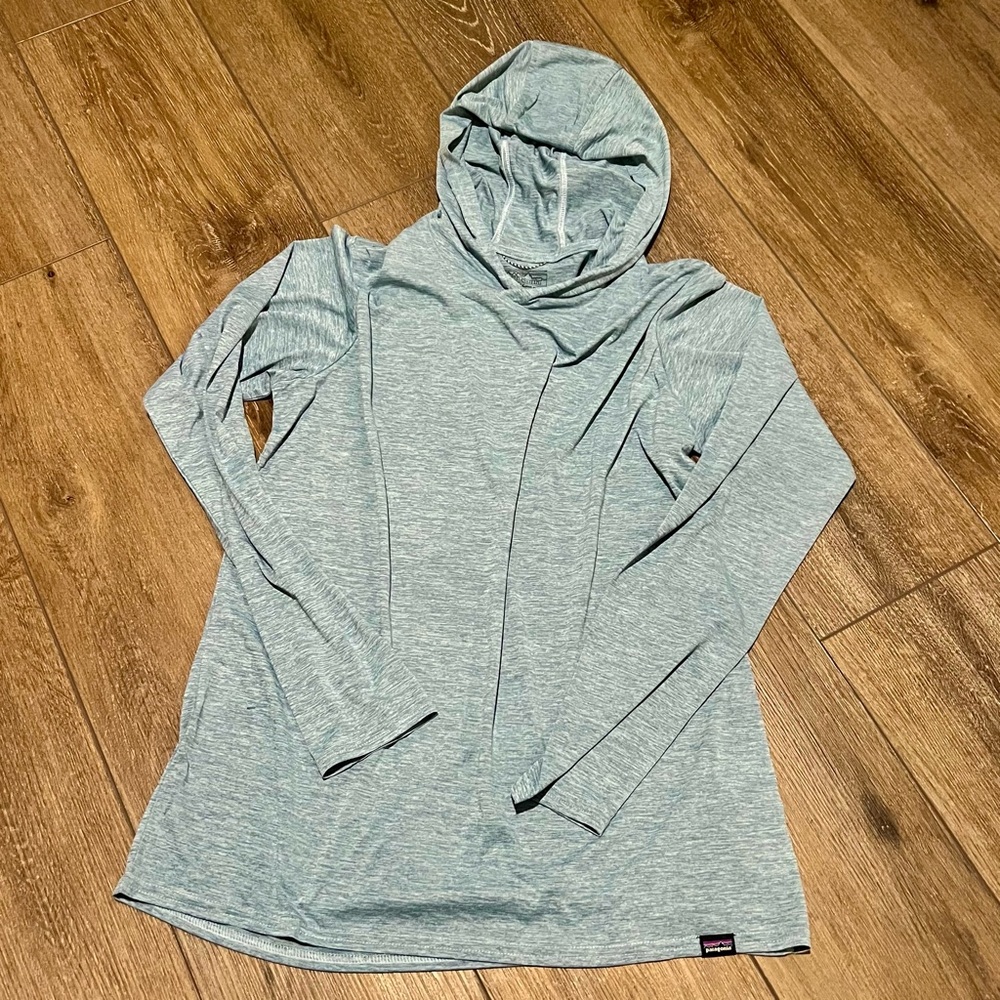 Patagonia Capilene Cool Daily Hoody -Womens - Large - Light Blue